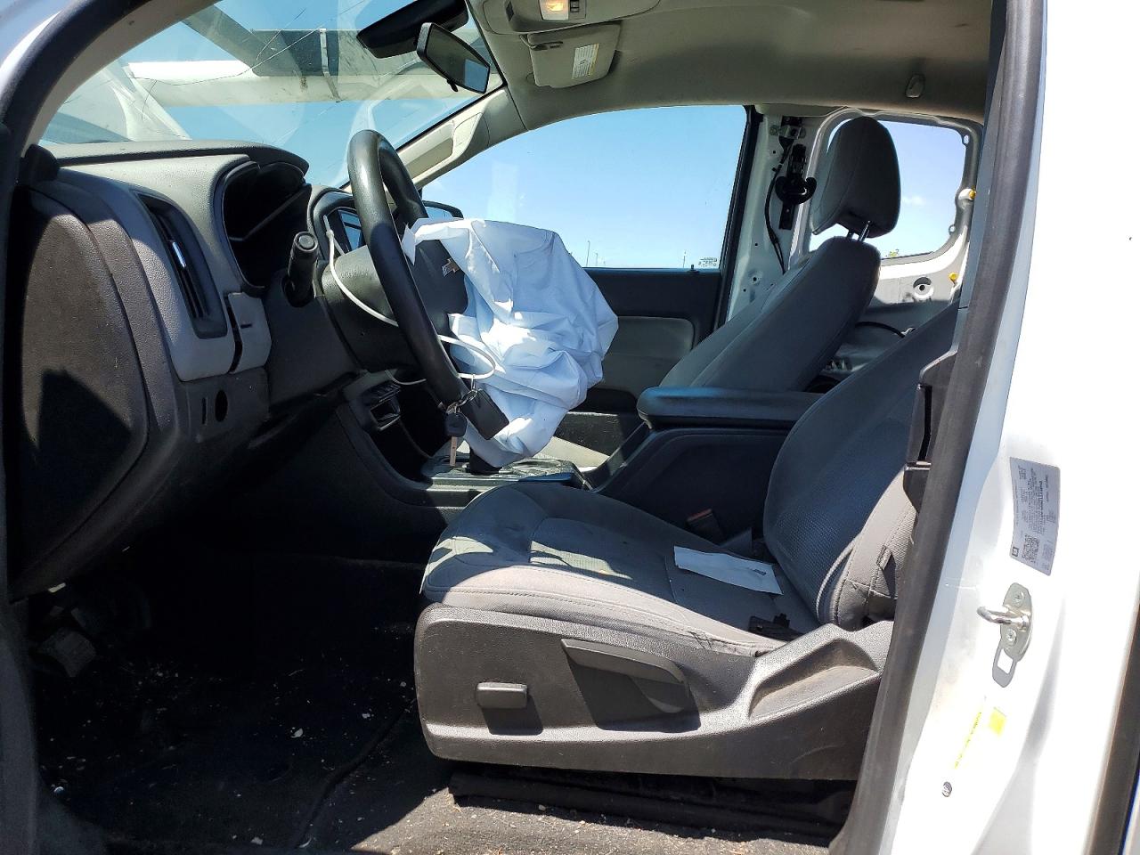 CHEVROLET COLORADO 2021 — 8