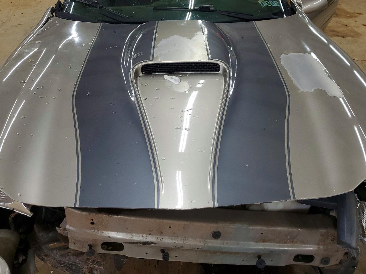 CHEVROLET CAMARO 2000 — 12