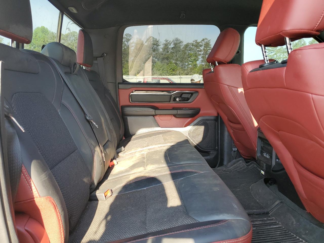 RAM 1500 2021 — 11