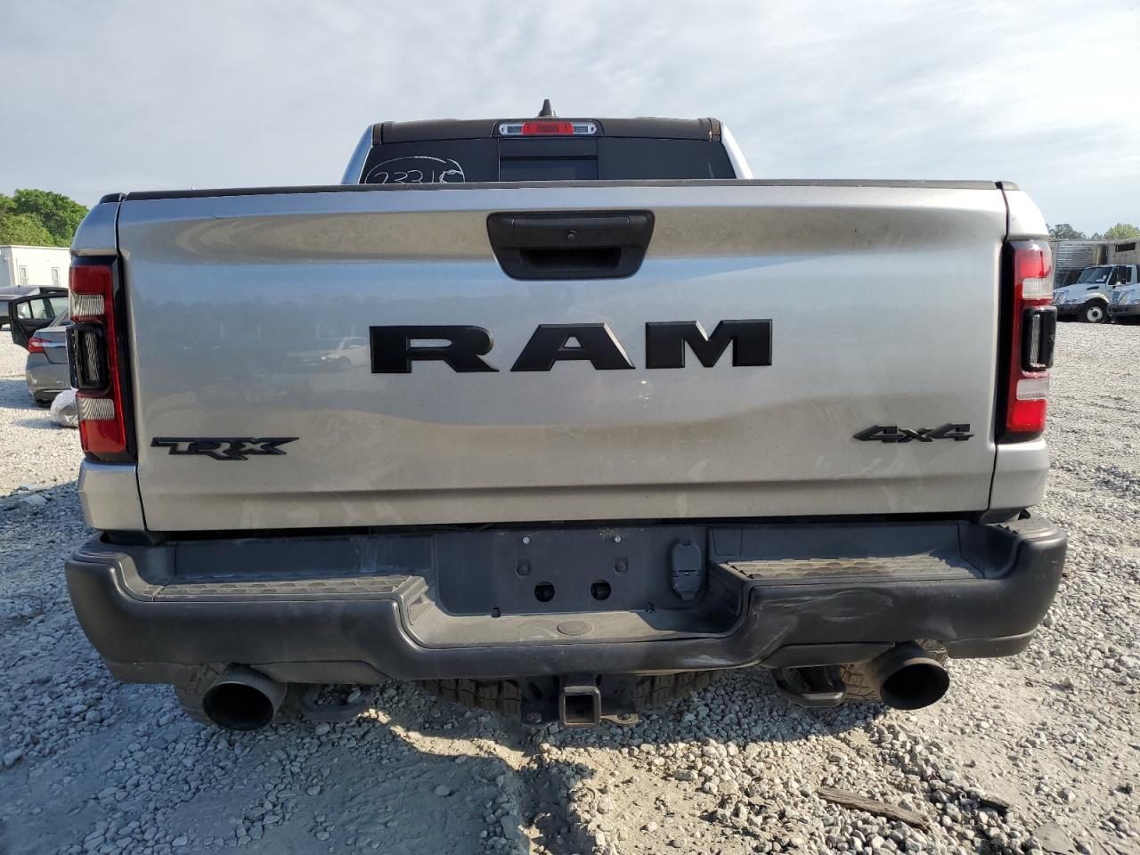 RAM 1500 2021 — 7