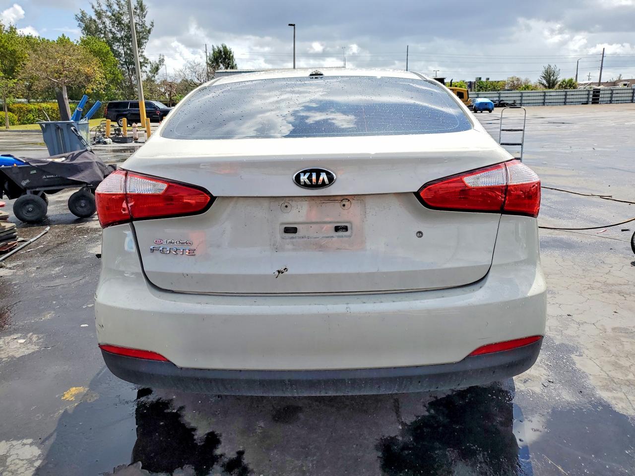 KIA FORTE 2015 — 7