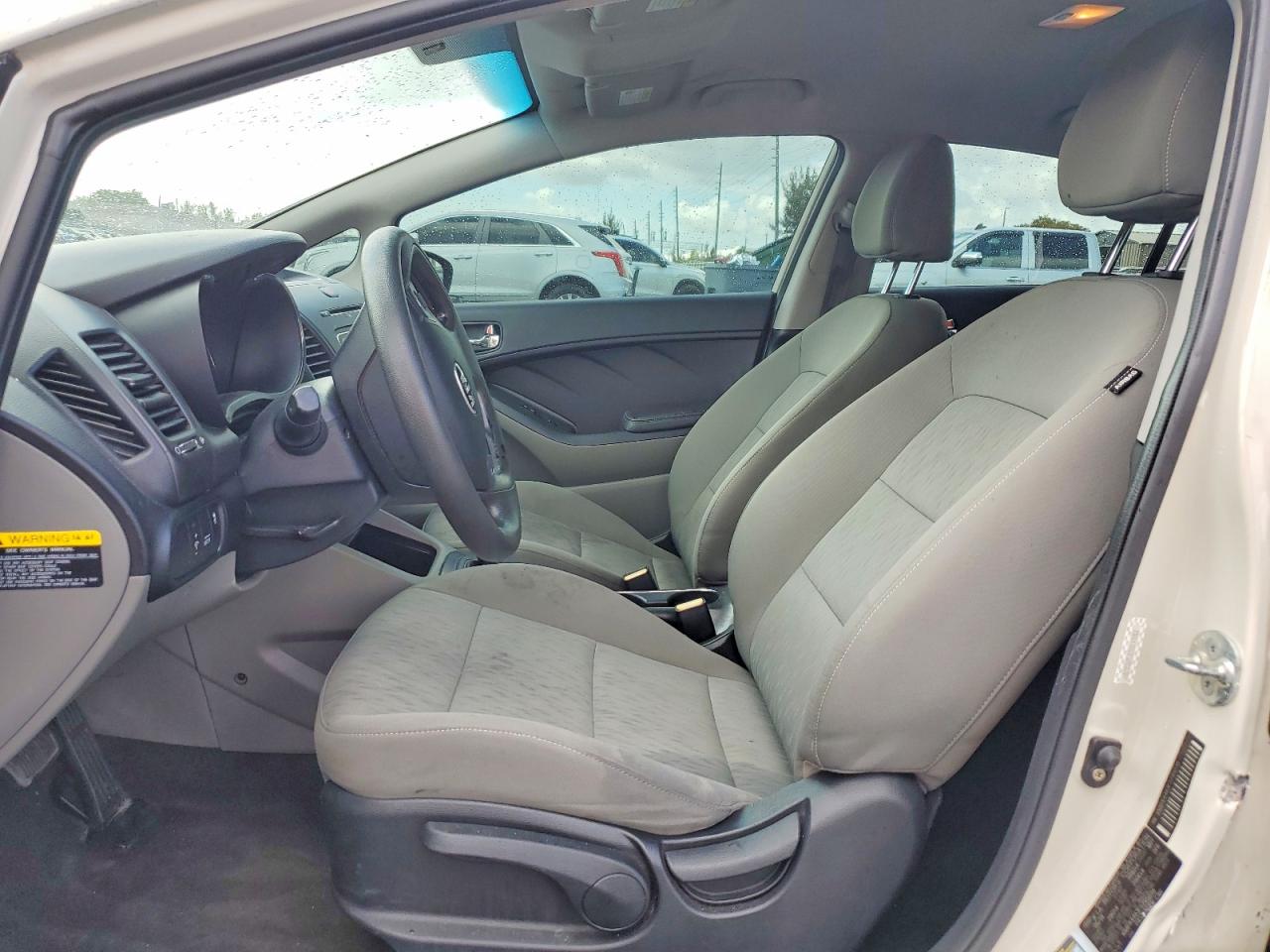 KIA FORTE 2015 — 8