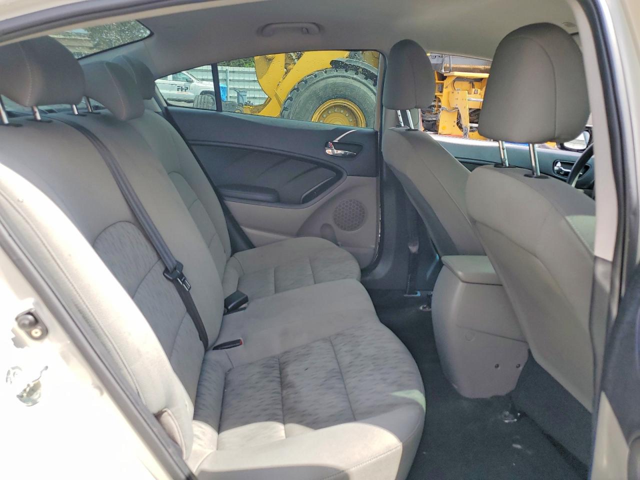 KIA FORTE 2015 — 11
