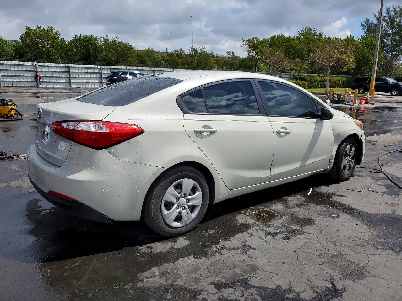 KIA FORTE 2015 — 4