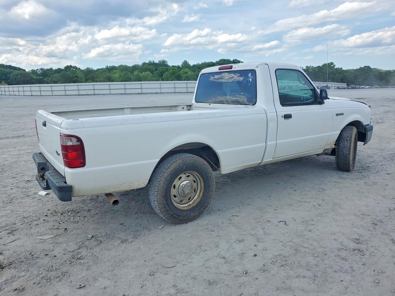 FORD RANGER 2004 — 4