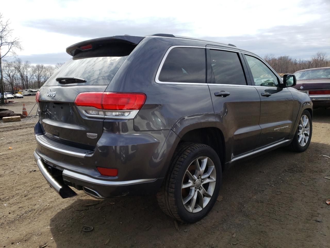 JEEP GRAND CHEROKEE SUMMIT 2016 — 4