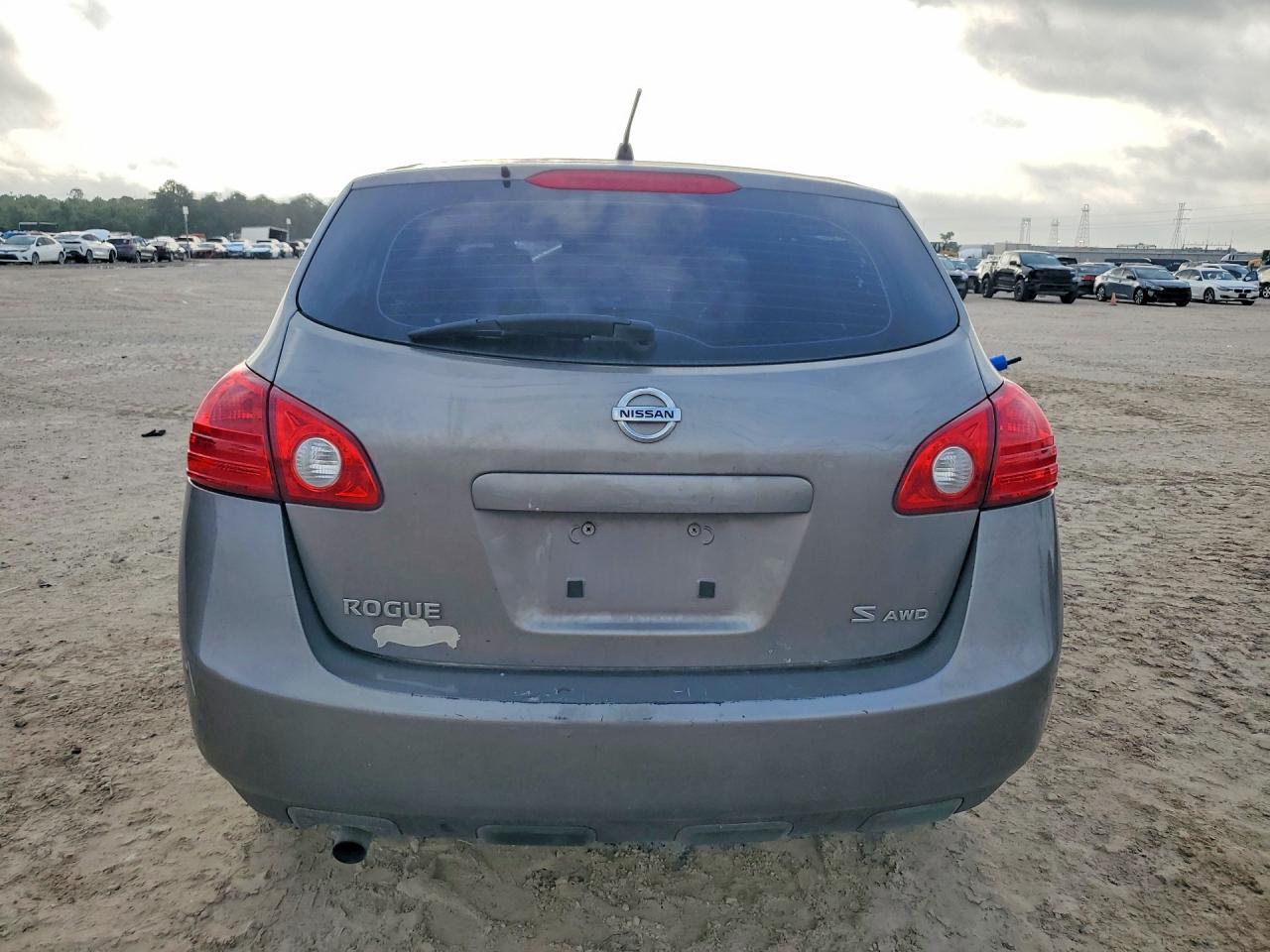 NISSAN ROGUE 2009 — 7