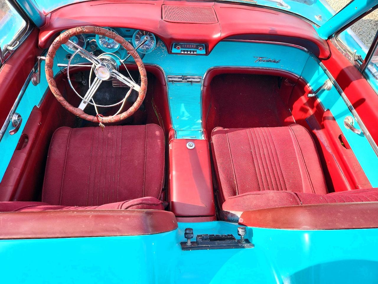 FORD THUNDERBIRD 1963 — 9