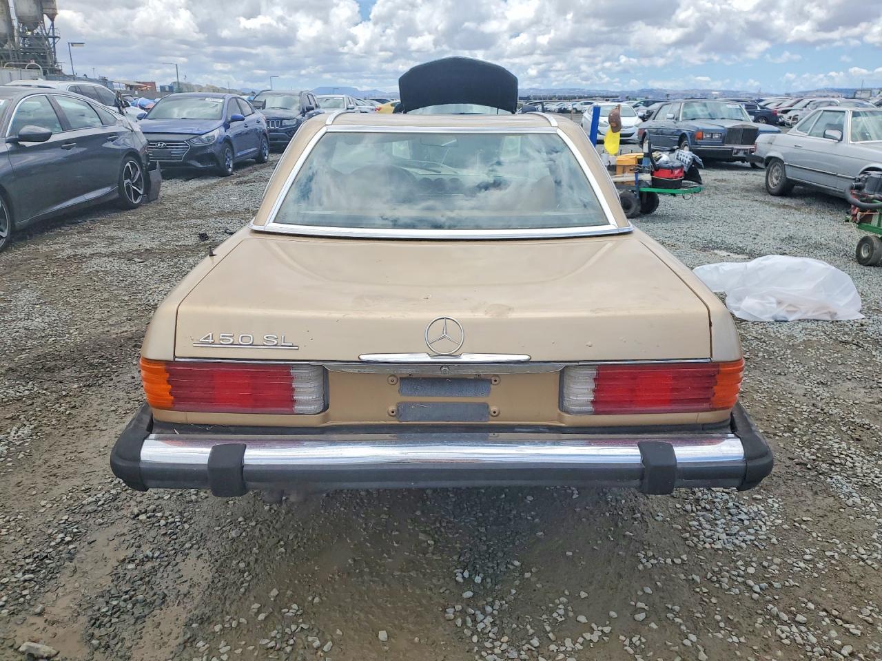 MERCEDES BENZ SL-CLASS 1980 — 7