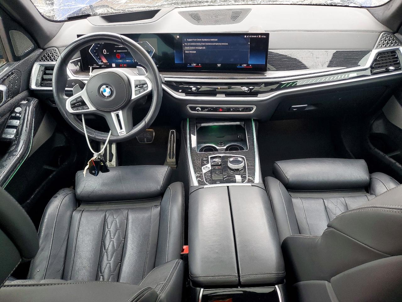 BMW X7 2023 — 9