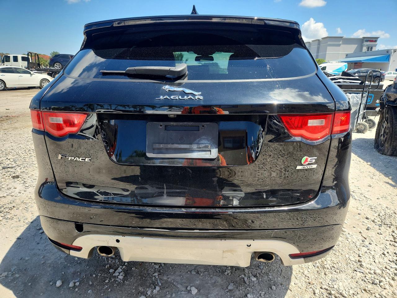 JAGUAR F-PACE 2018 — 7