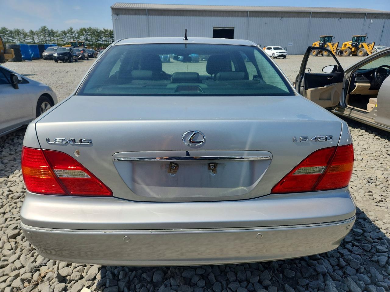 LEXUS LS 2002 — 7