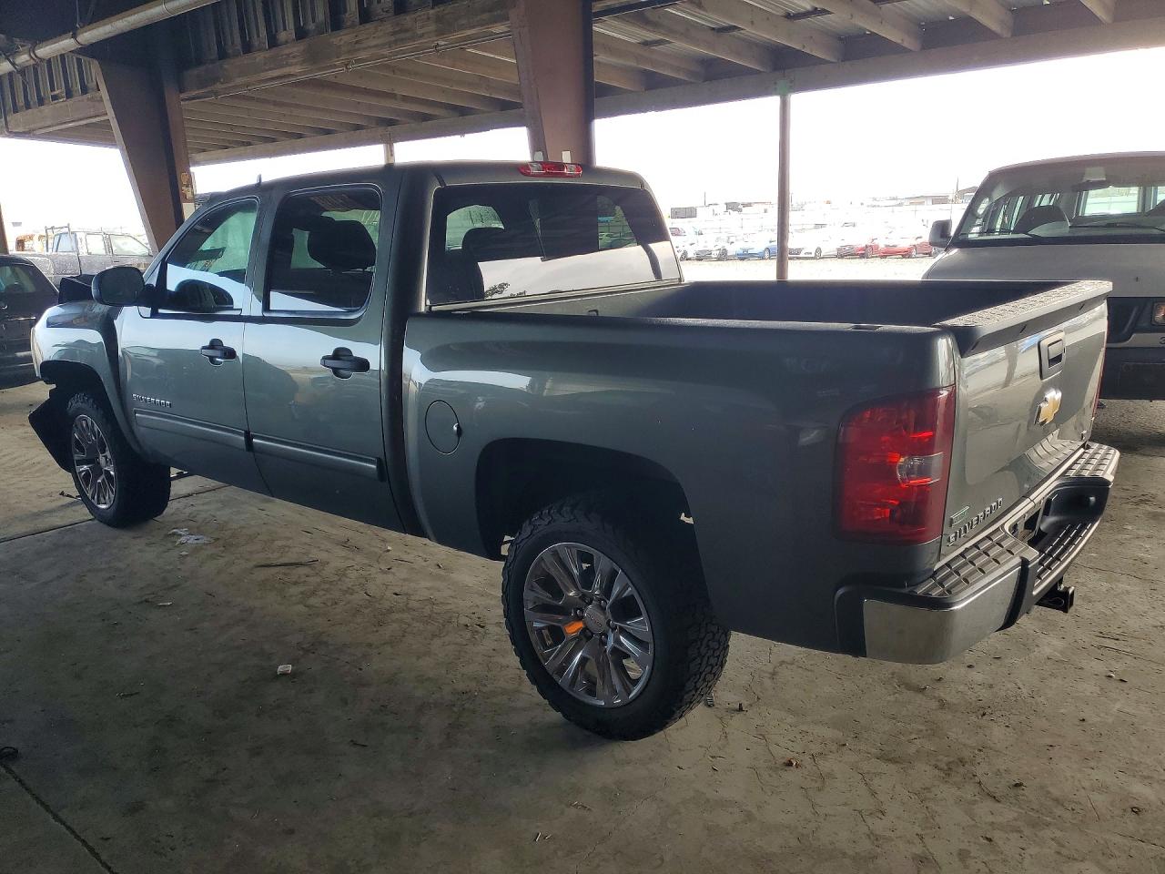 CHEVROLET SILVERADO 2011 — 2