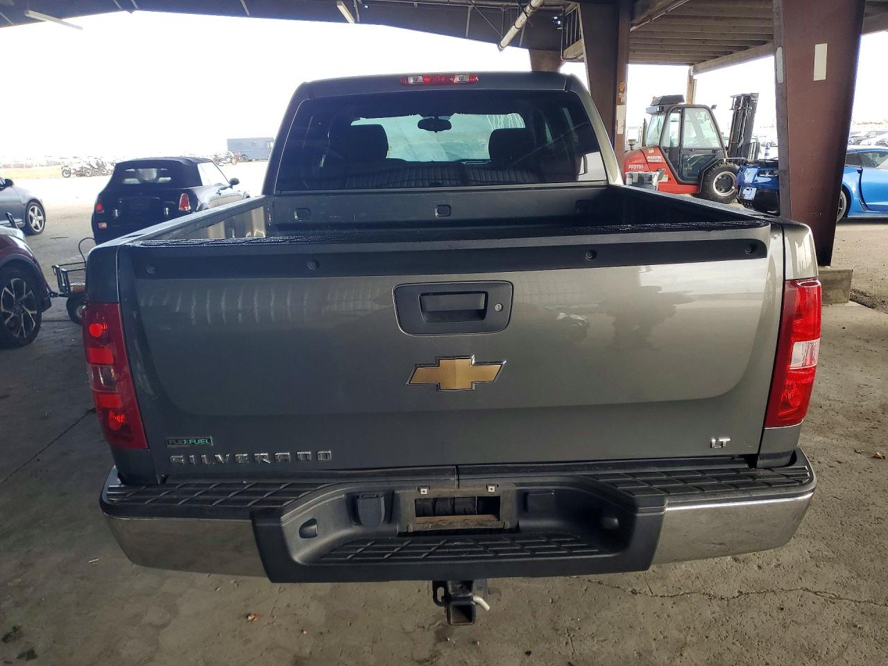 CHEVROLET SILVERADO 2011 — 6