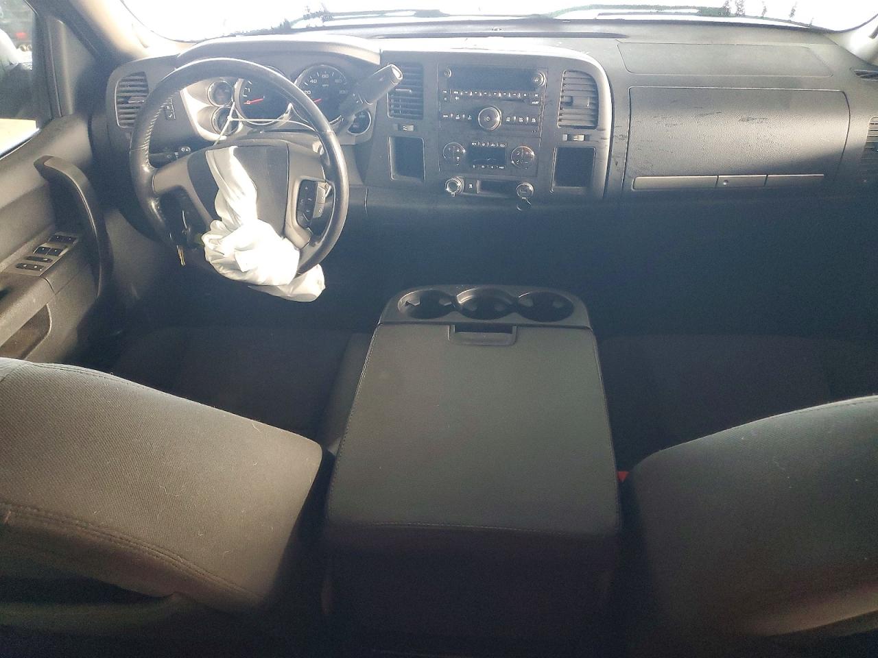 CHEVROLET SILVERADO 2011 — 8