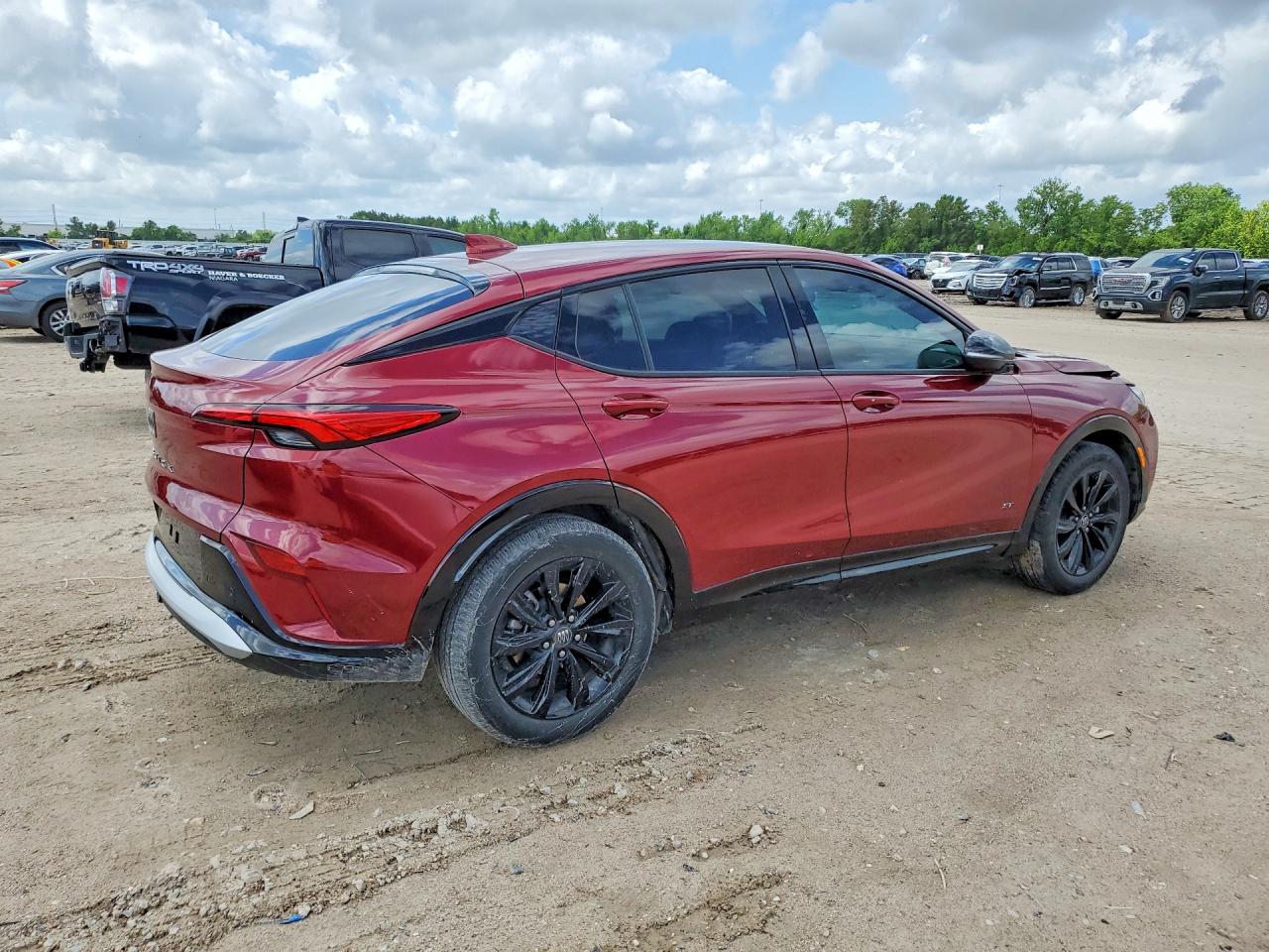 BUICK ENVISTA 2025 — 4