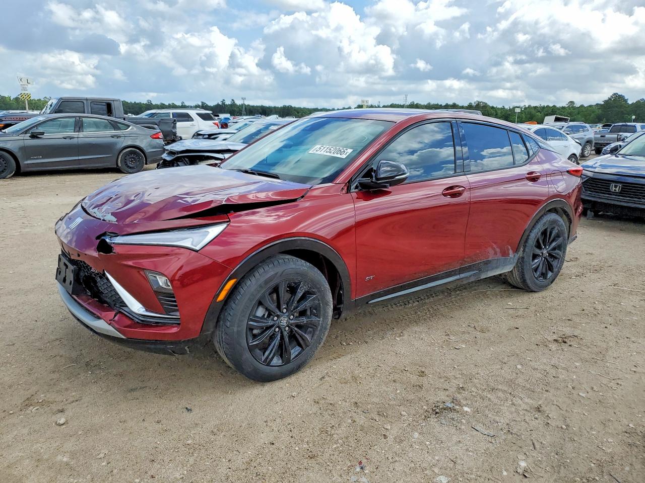 BUICK ENVISTA 2025 — 2