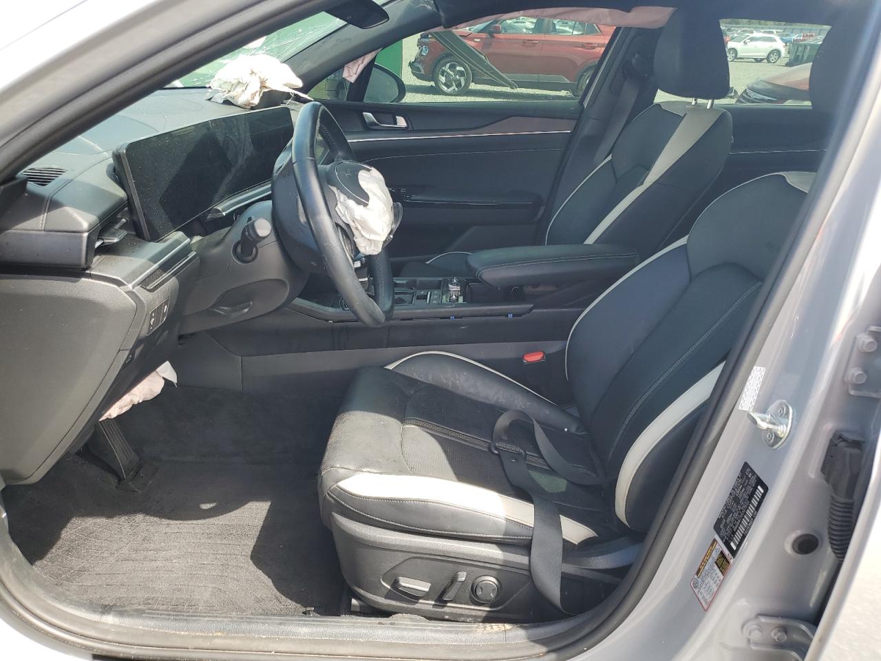 KIA K5 2025 — 8