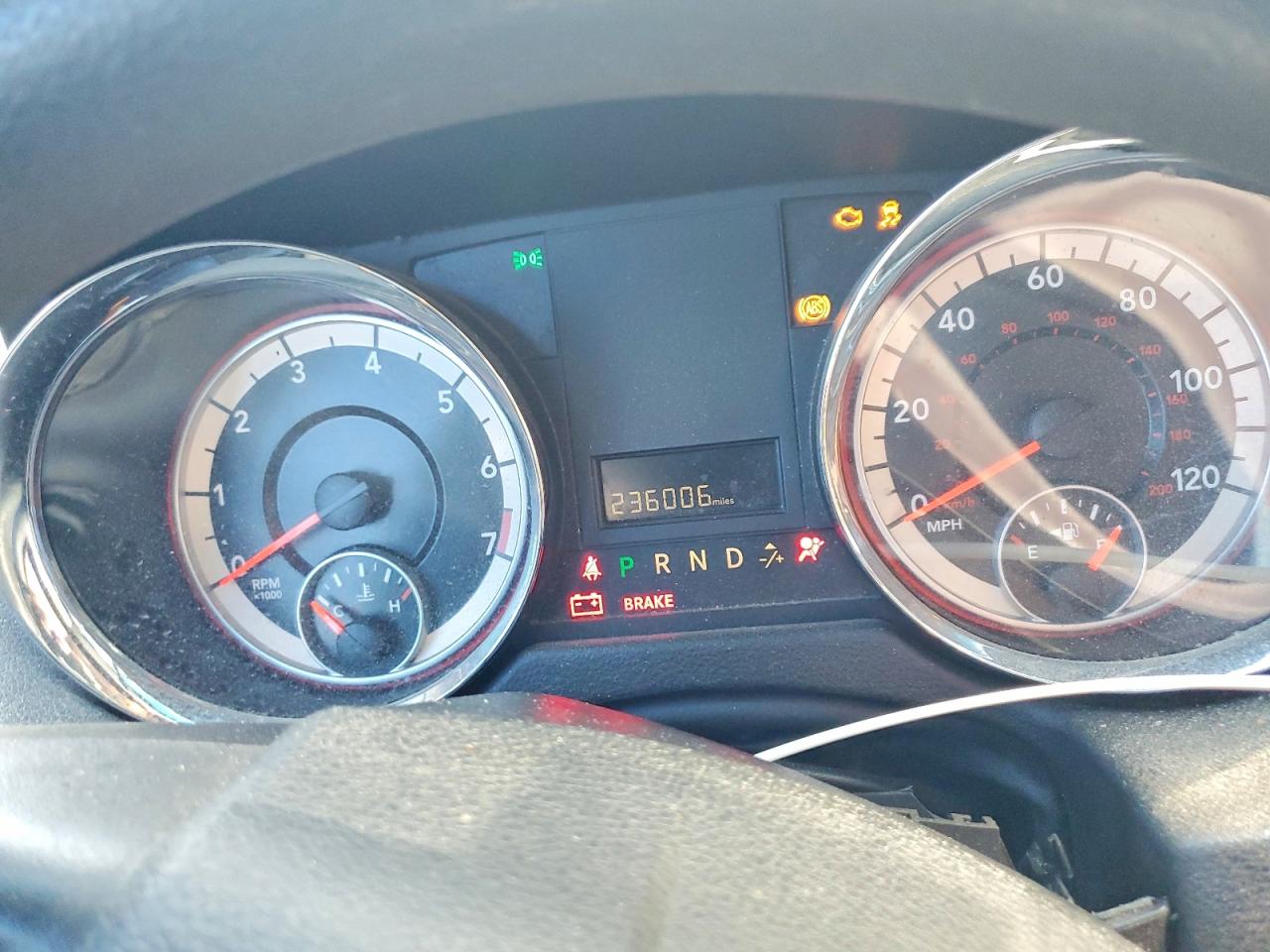 DODGE GRAND CARAVAN 2014 — 10
