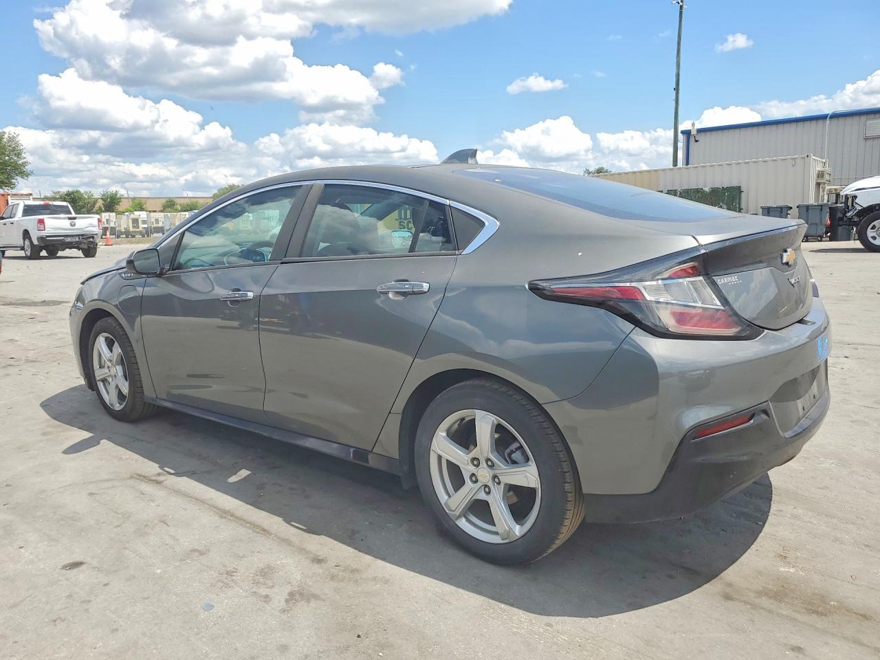 CHEVROLET VOLT 2017 — 3