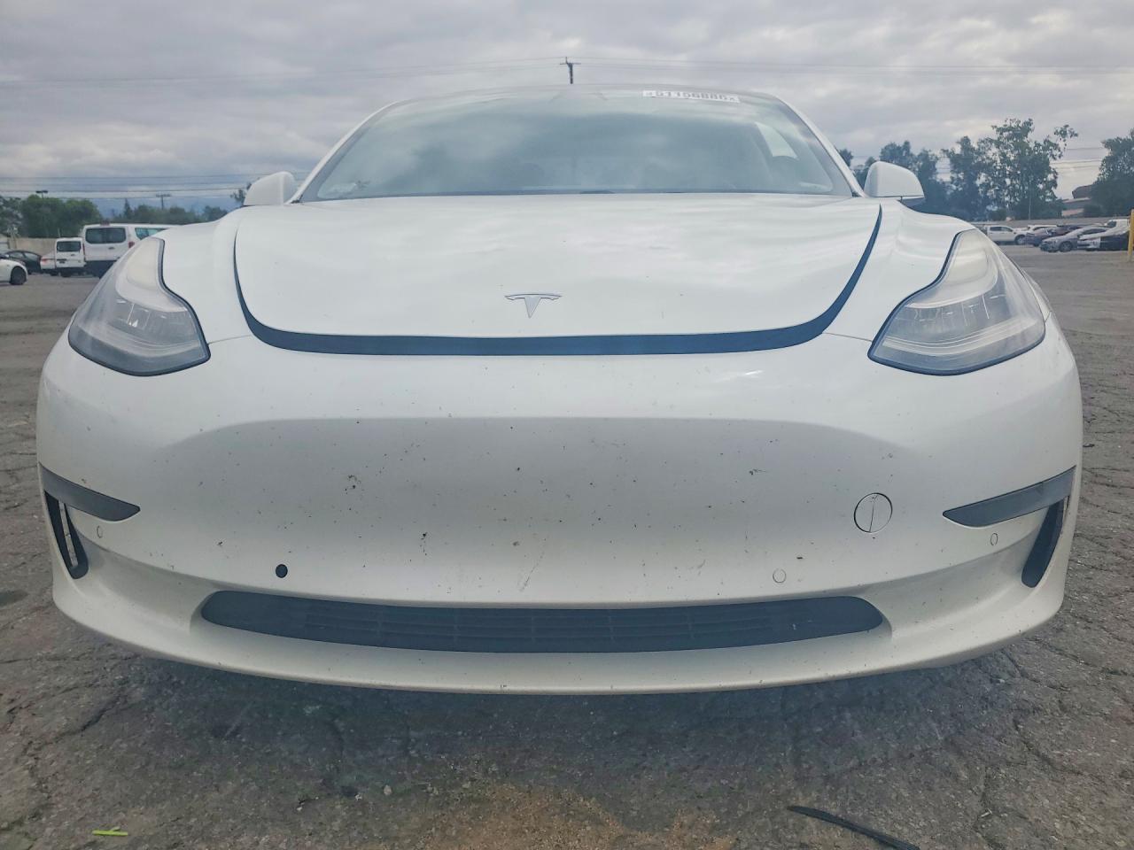 TESLA MODEL 3 2019 — 6