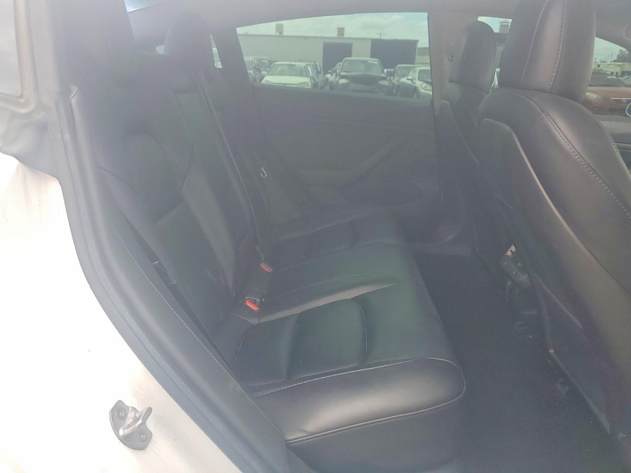 TESLA MODEL 3 2019 — 11