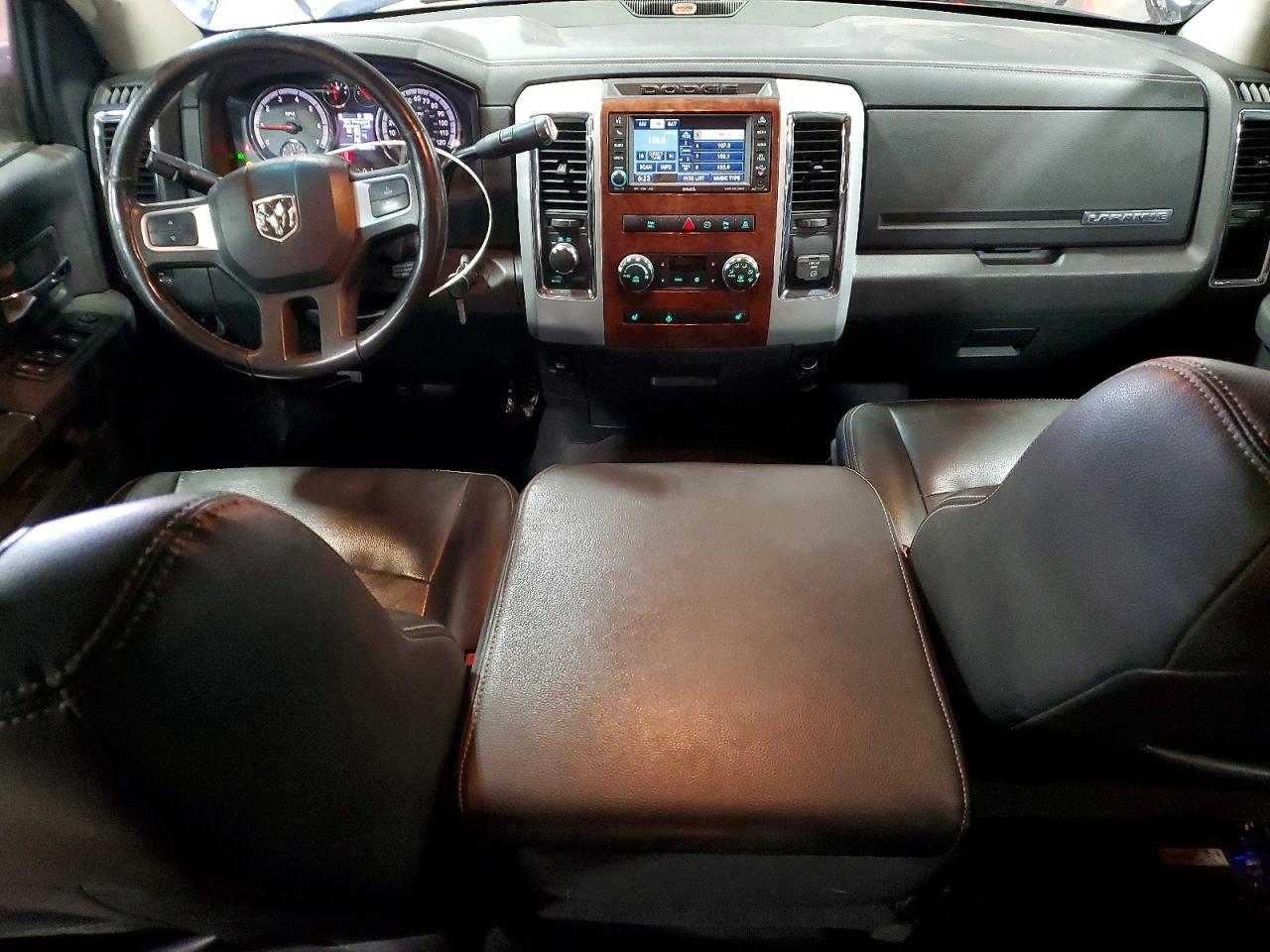 DODGE RAM 2500 2010 — 9