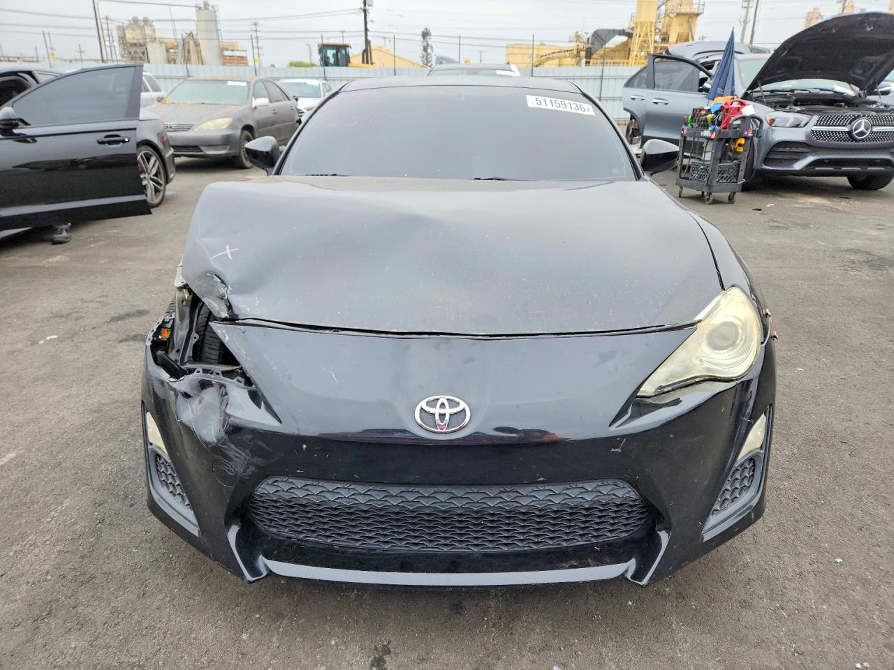 SCION FR-S 2013 — 6