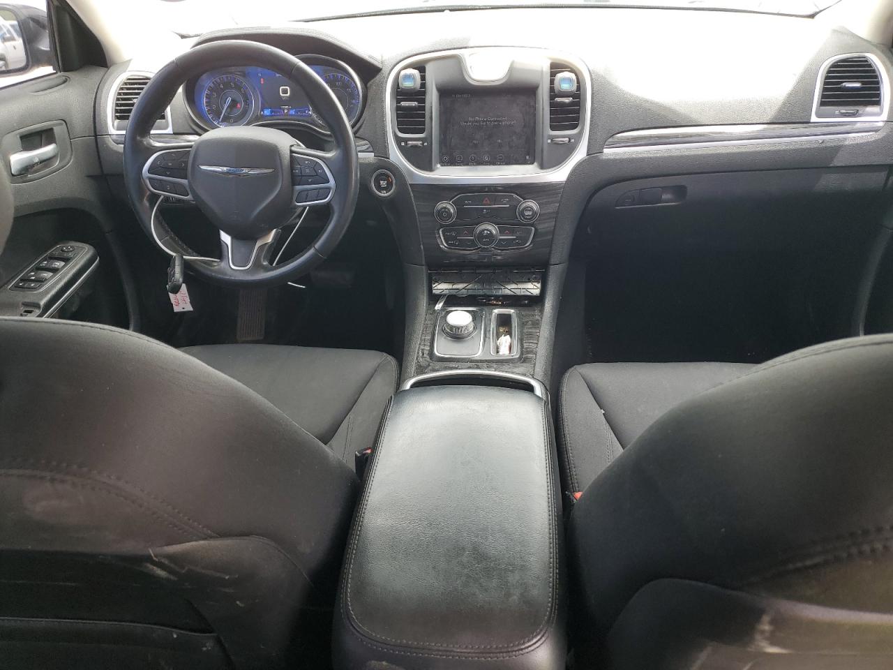 CHRYSLER 300 2019 — 9