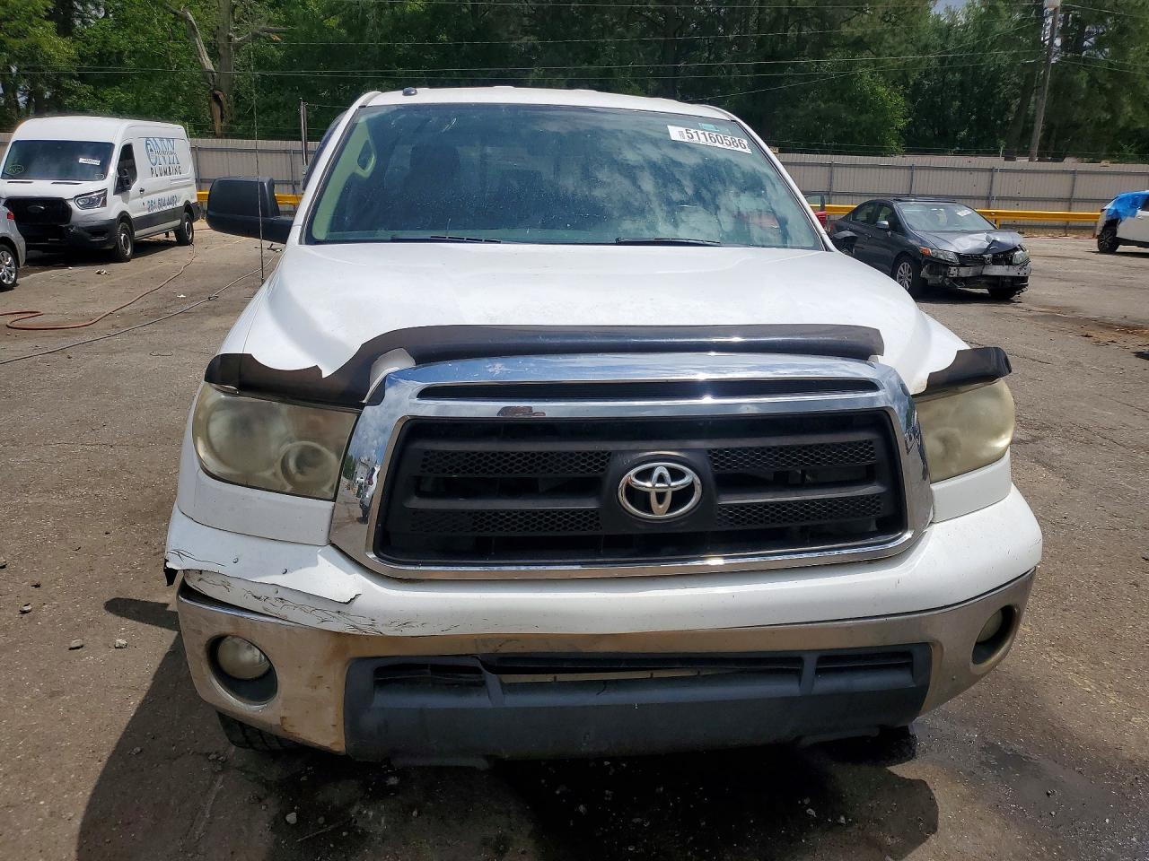 TOYOTA TUNDRA 2011 — 6