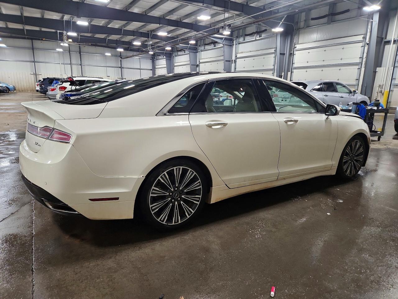 LINCOLN MKZ 2016 — 4
