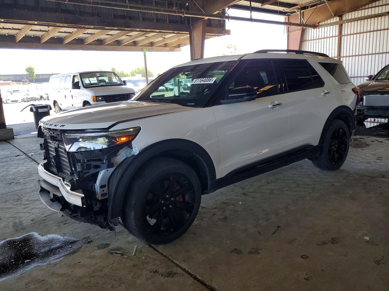 FORD EXPLORER 2022 — 2