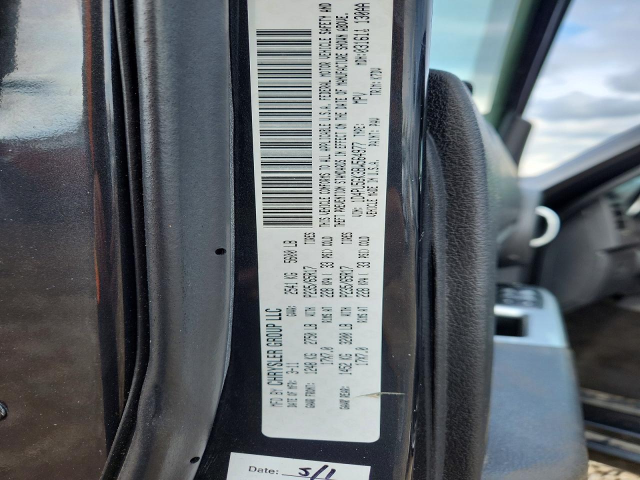 DODGE NITRO 2011 — 14