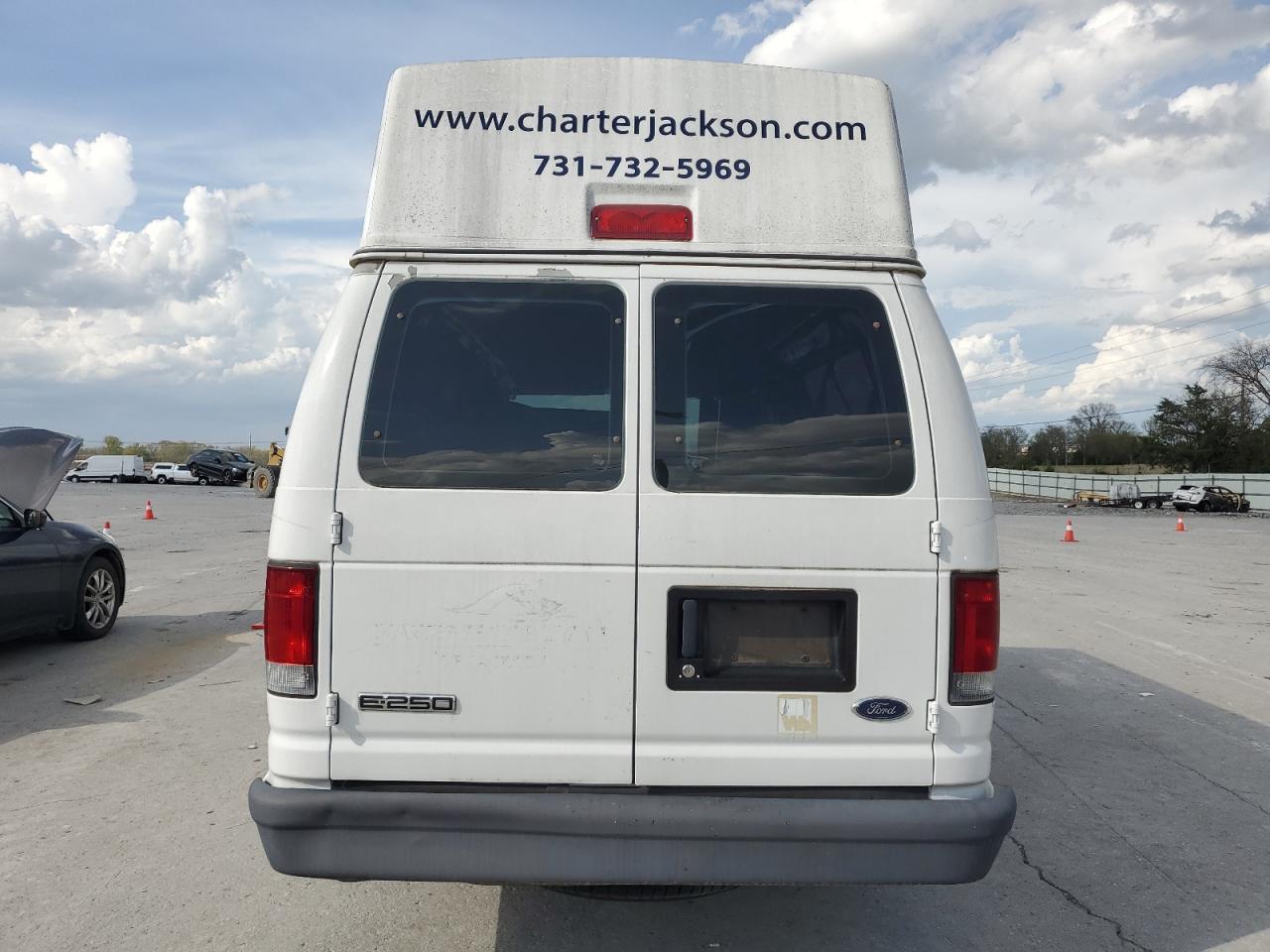 FORD ECONOLINE 2006 — 7