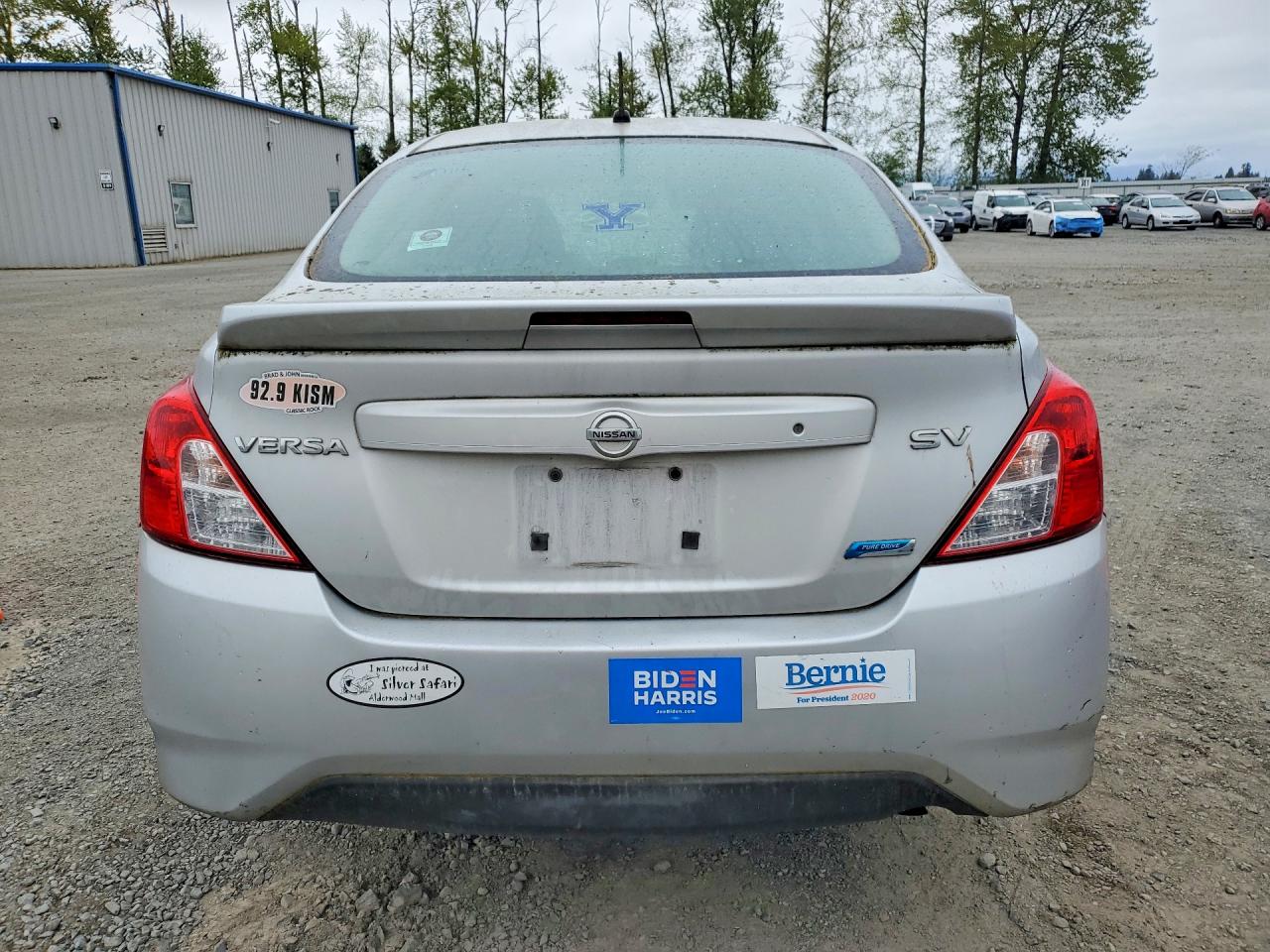 NISSAN VERSA 2016 — 7