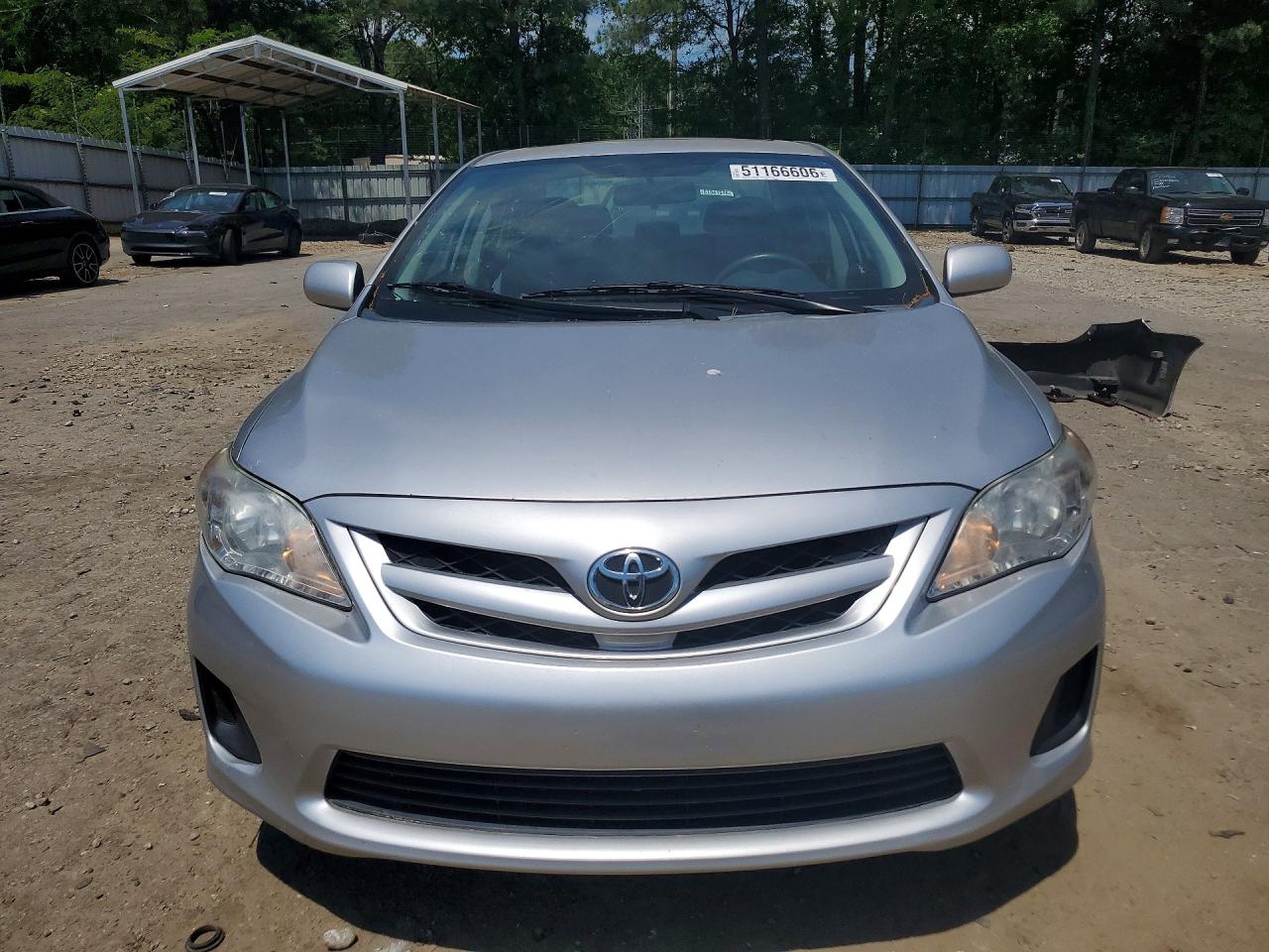 TOYOTA COROLLA 2011 — 6