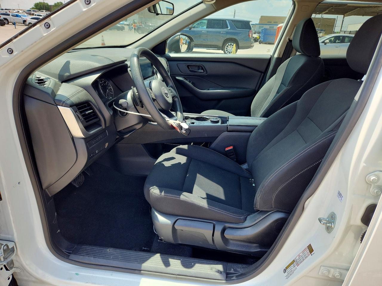 NISSAN ROGUE 2024 — 8