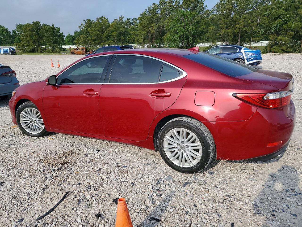 LEXUS ES 2015 — 3