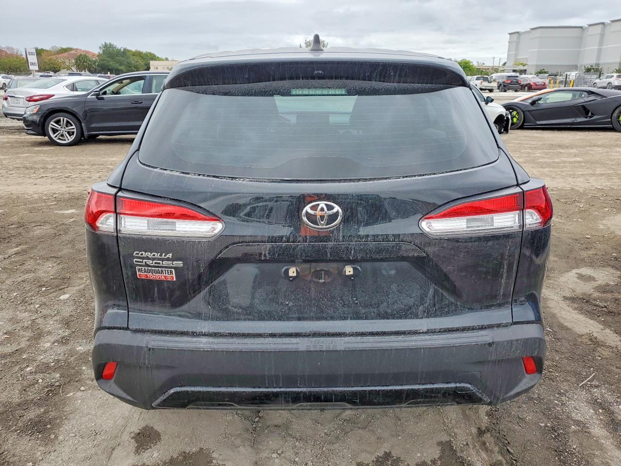 TOYOTA COROLLA CROSS 2025 — 7