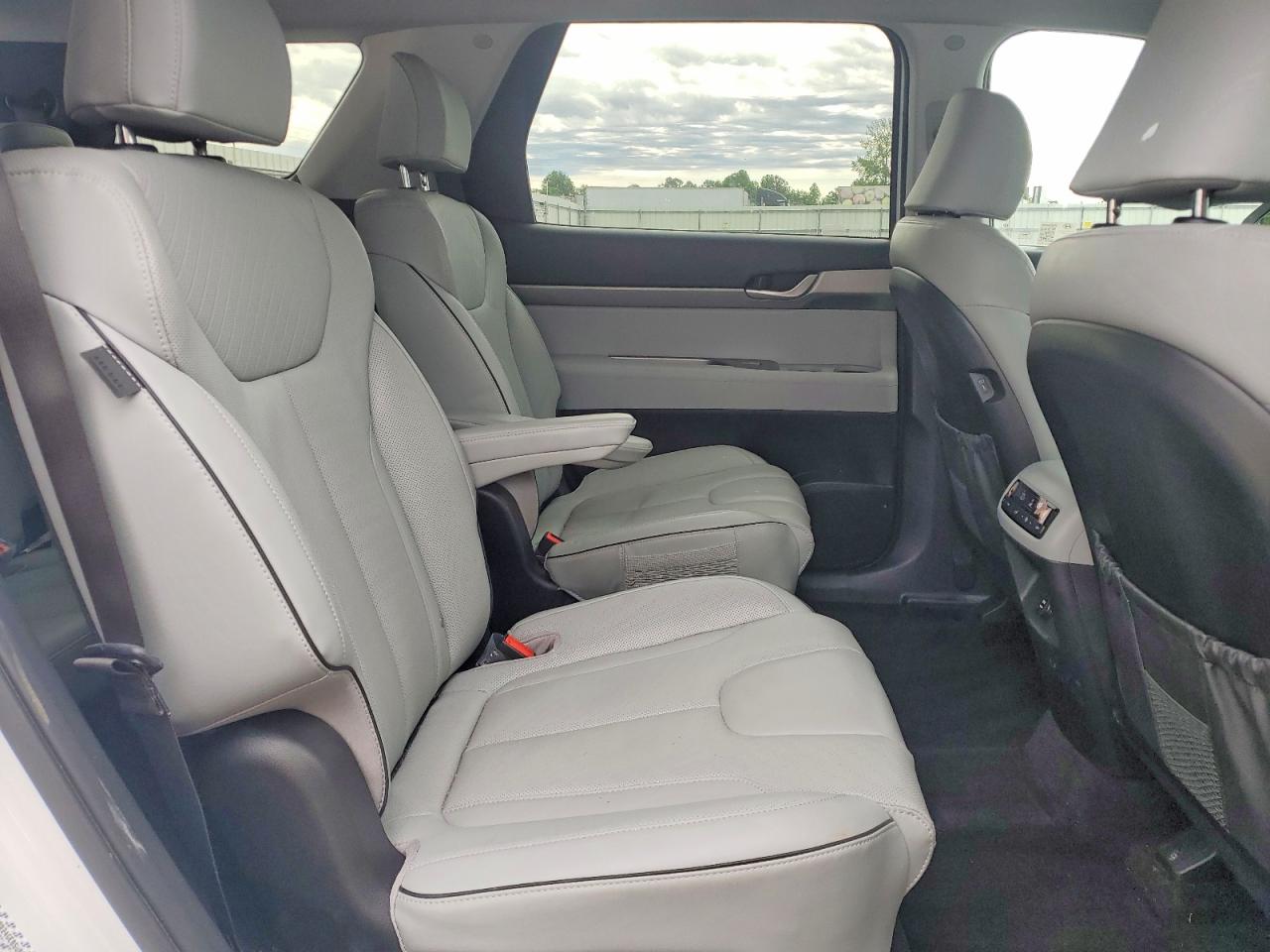 HYUNDAI PALISADE 2025 — 12