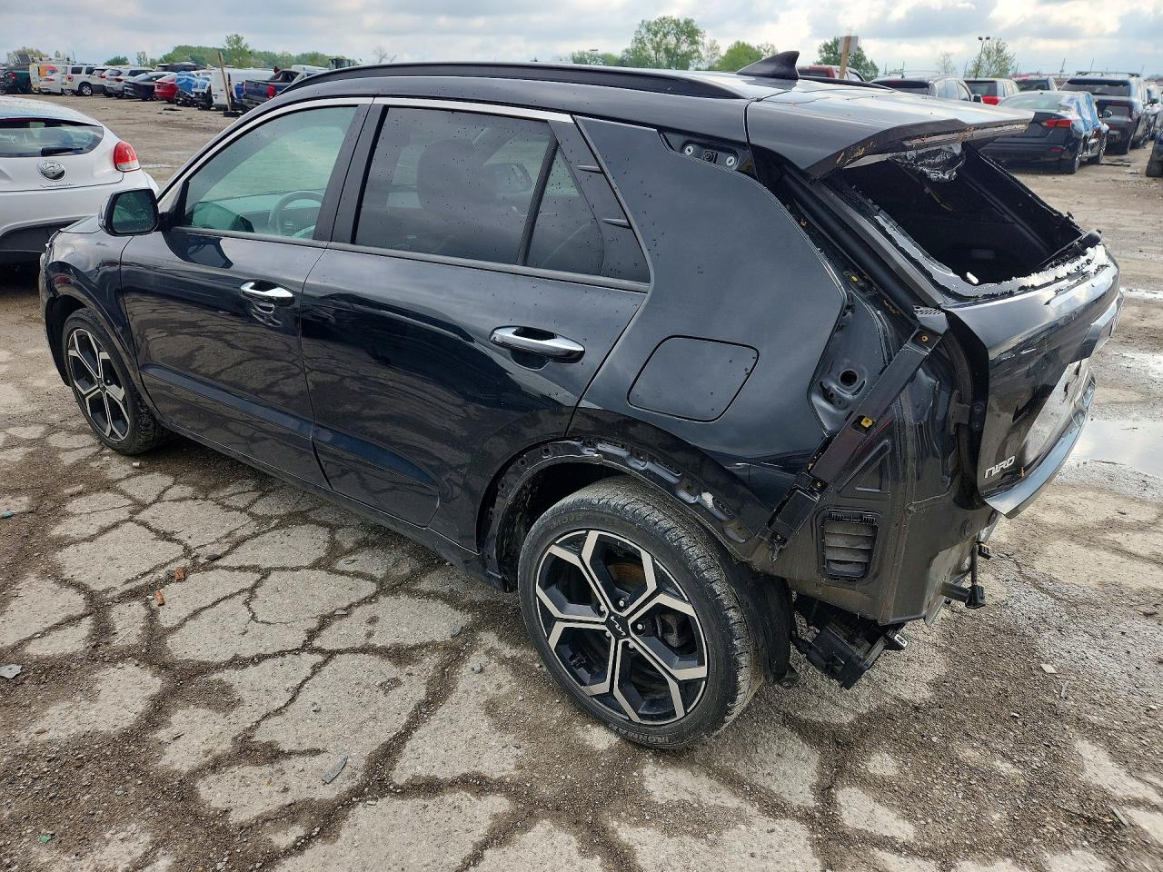 KIA NIRO 2023 — 3