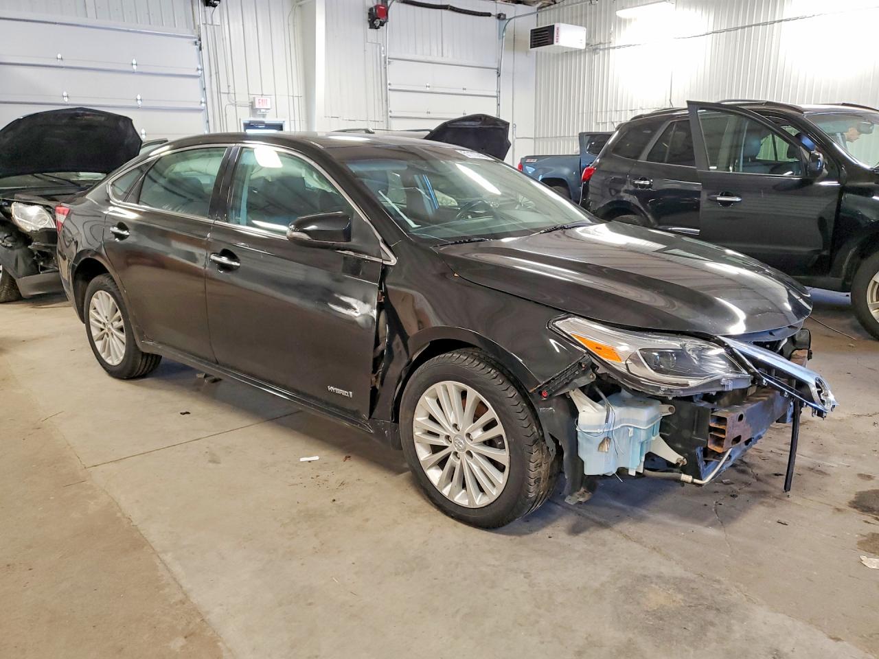 TOYOTA AVALON 2015 — 5