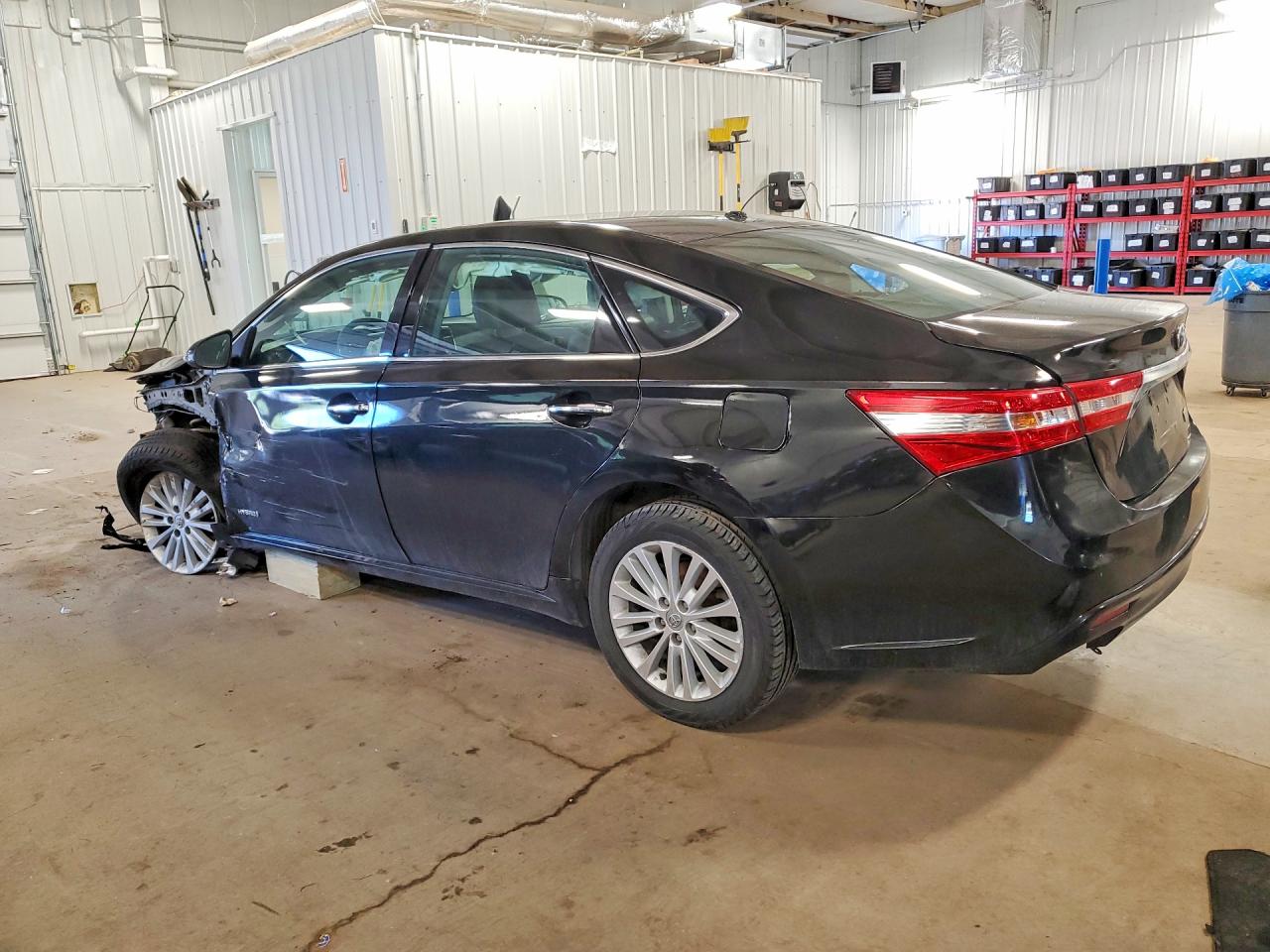 TOYOTA AVALON 2015 — 3