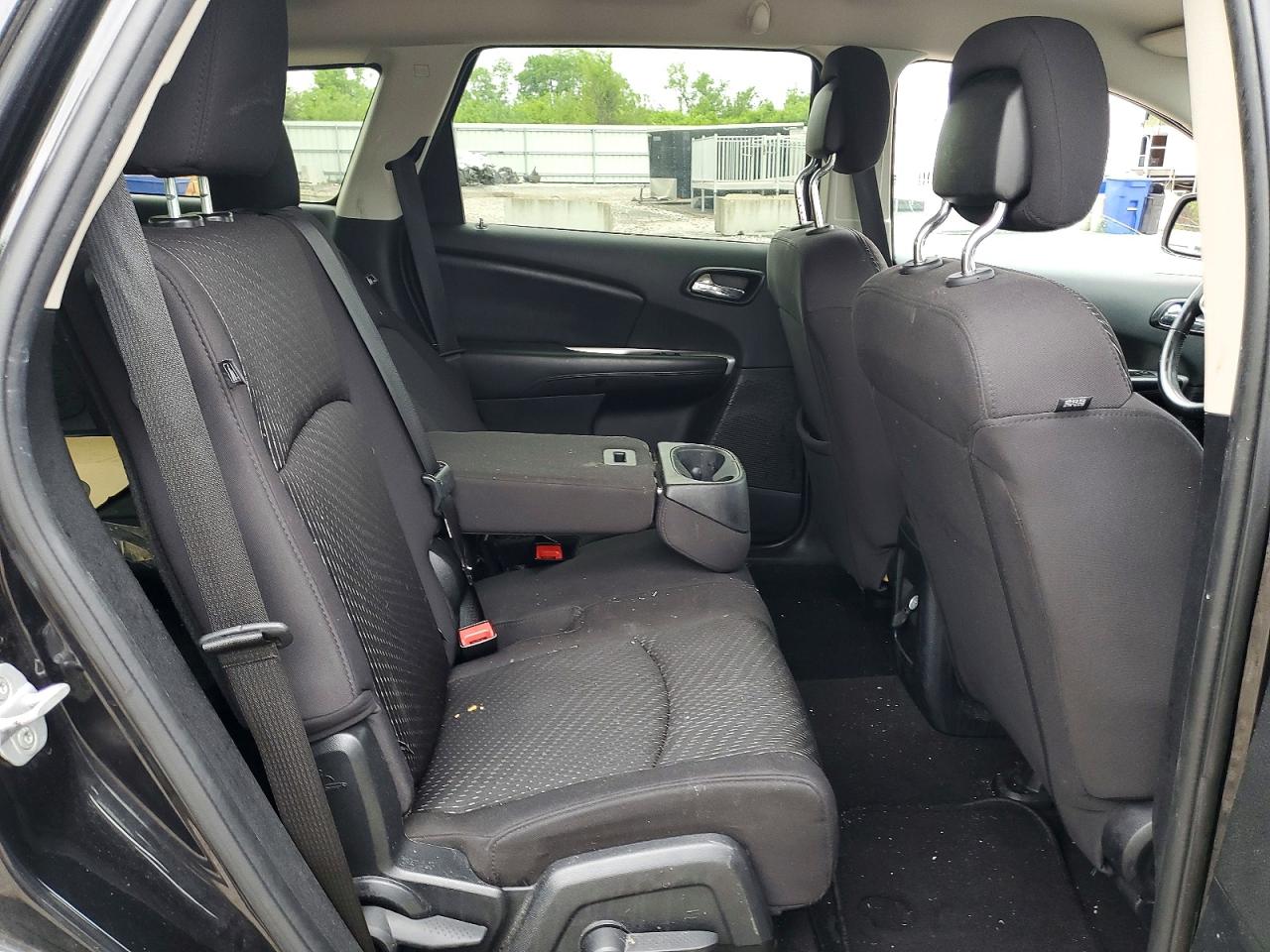 DODGE JOURNEY 2013 — 11