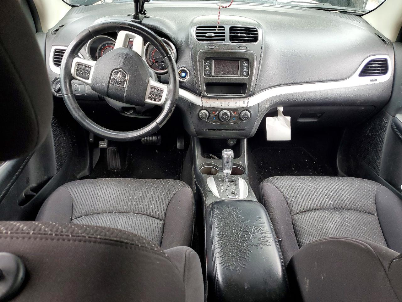 DODGE JOURNEY 2013 — 9