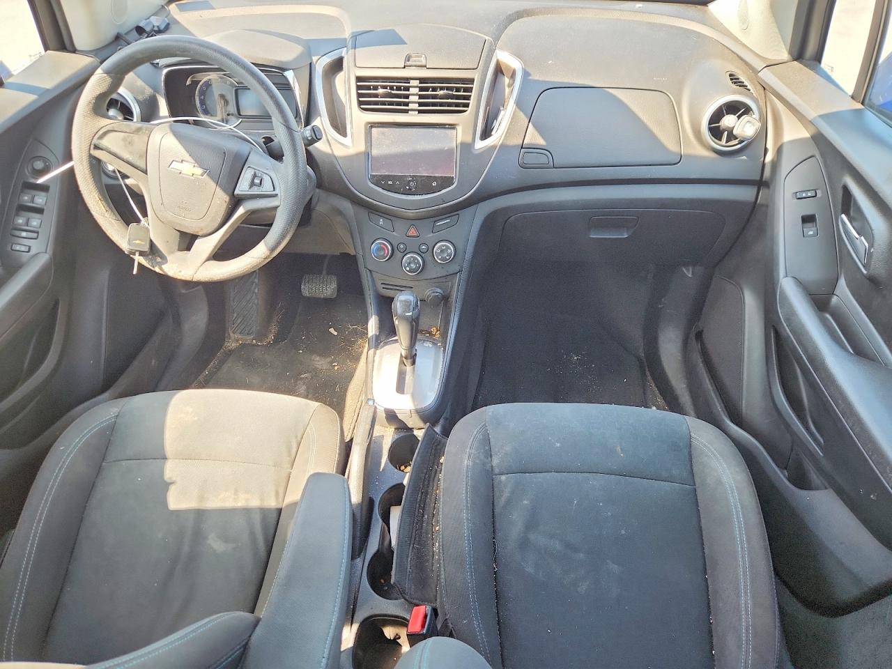 CHEVROLET TRAX 2015 — 9
