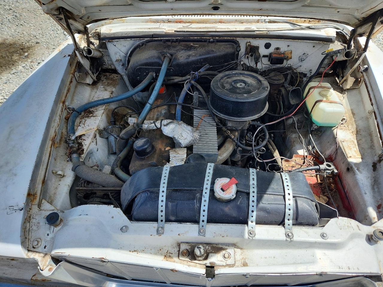 PLYMOUTH VALIANT 1962 — 12