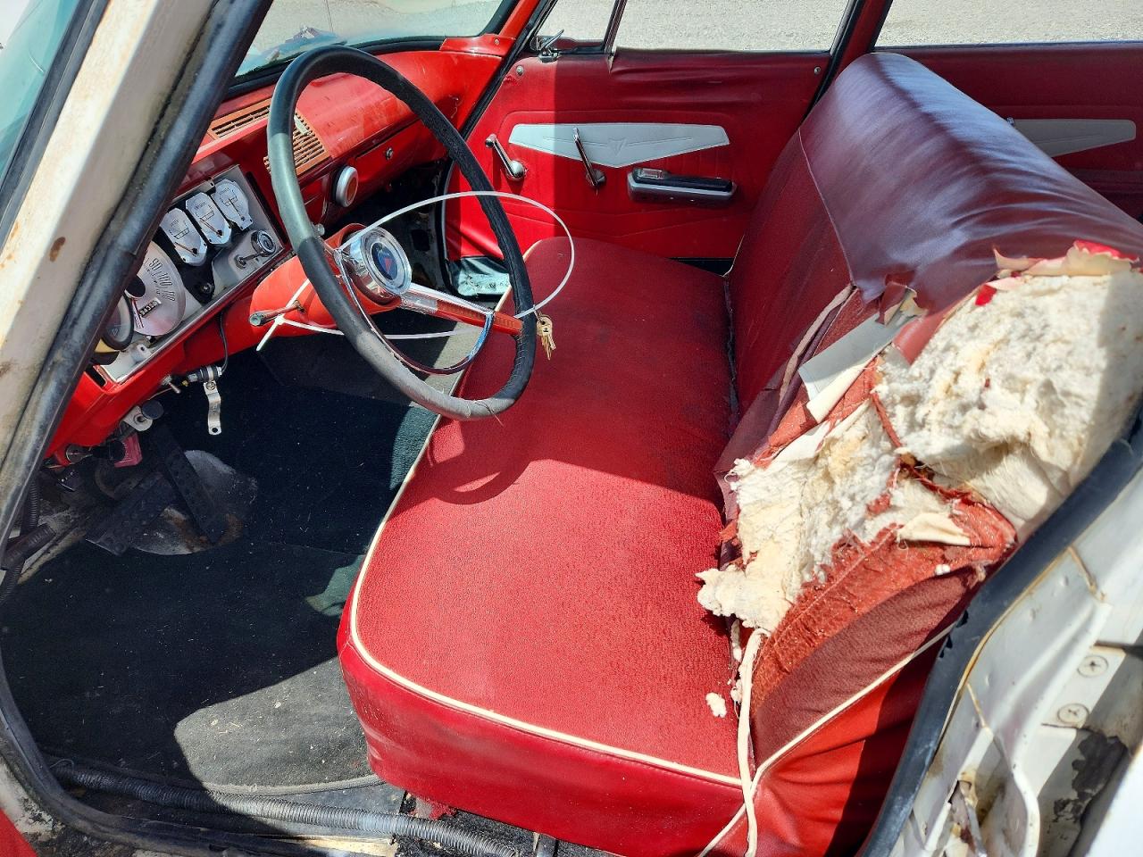 PLYMOUTH VALIANT 1962 — 8