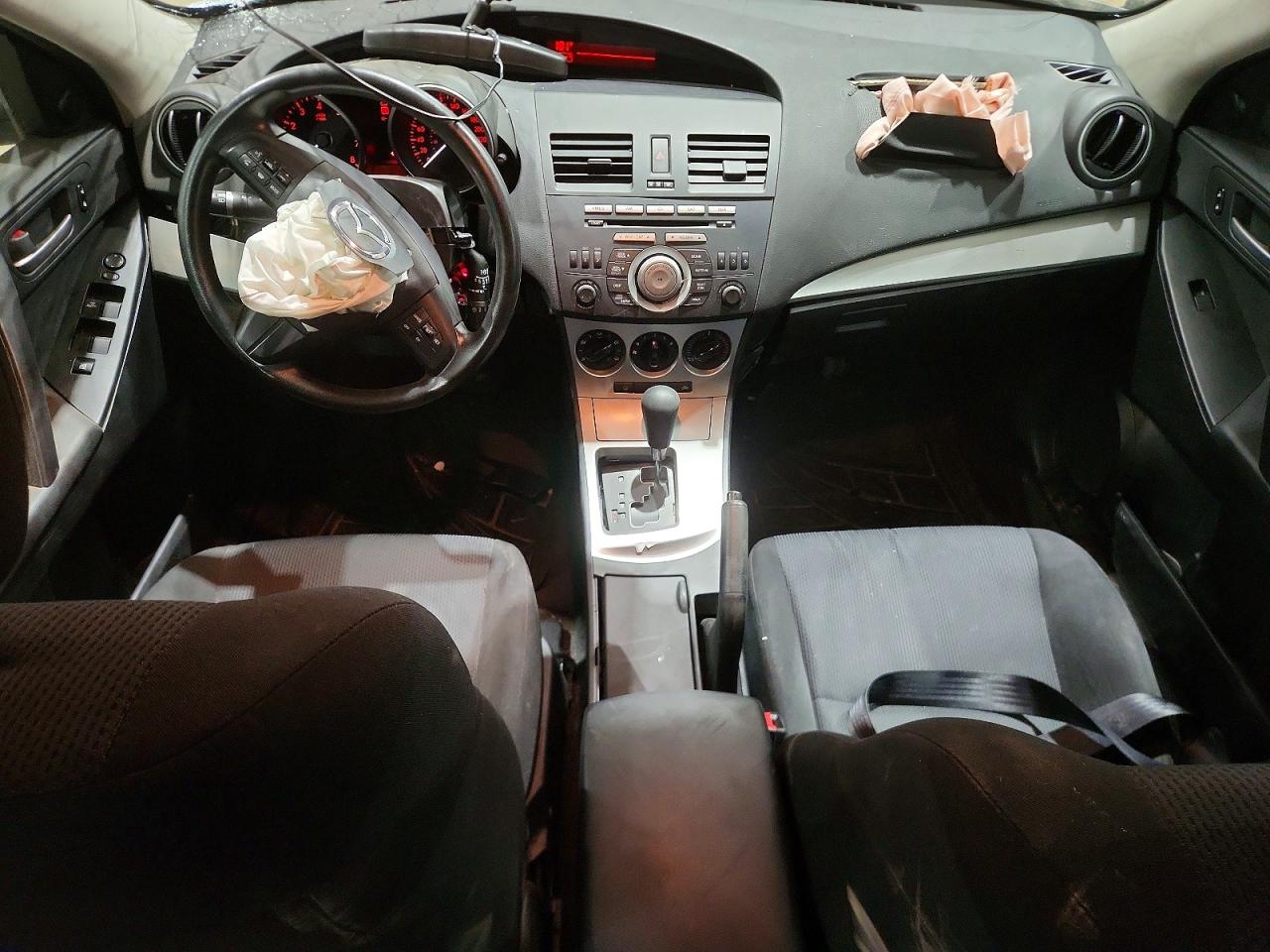 MAZDA 3 2010 — 9