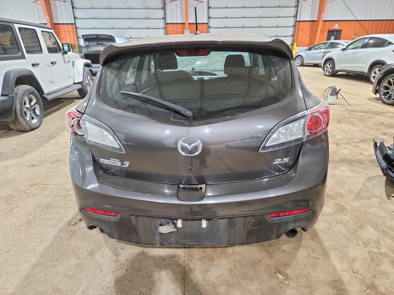 MAZDA 3 2010 — 7